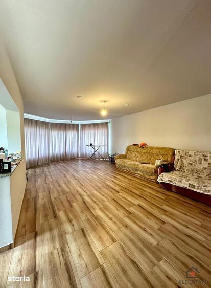 Casă cu 4 camere cu Teren 750 Mp în Mihai Viteazu