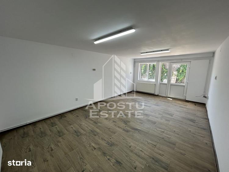 Spațiu comercial, de 186 mp, în Lipovei