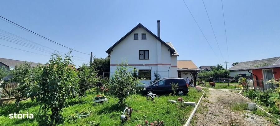Casă cu 4 camere în Cătămărești