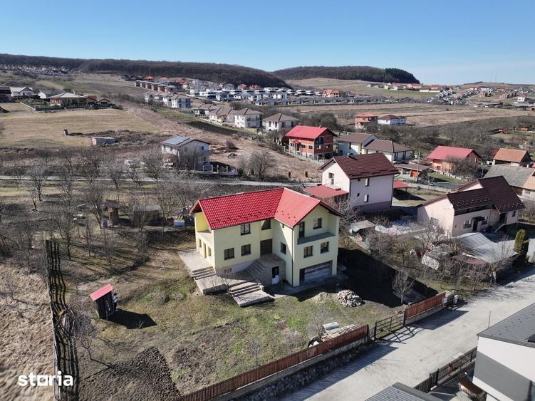 Casa individuala | 7 camere | 1000 mp teren | Creditabil | Str. Iris, - 18