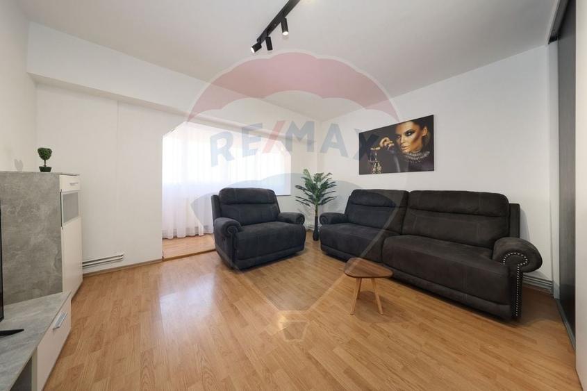 Apartament cu 2 camere decomandat, mobilat în Răcădău