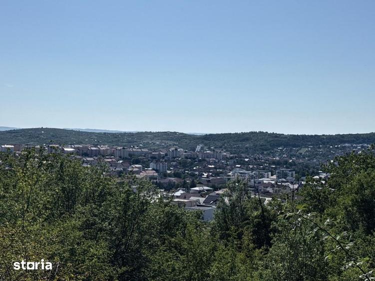 Teren de 1115 mp, în Central