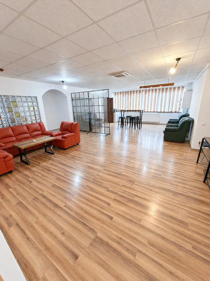 Apartament cu 4 camere decomandat în Theodor Pallady