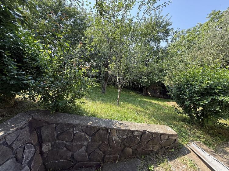 Casă parter+mansarda 80 mp+ teren intravilan 476 mp Sotrile Prahova ! - 34