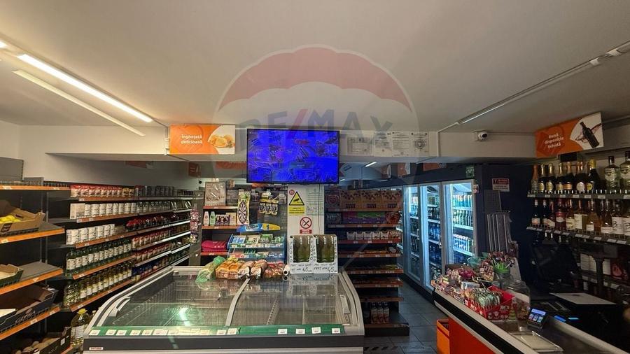 Spațiu comercial, de 87 mp, în Gruiu