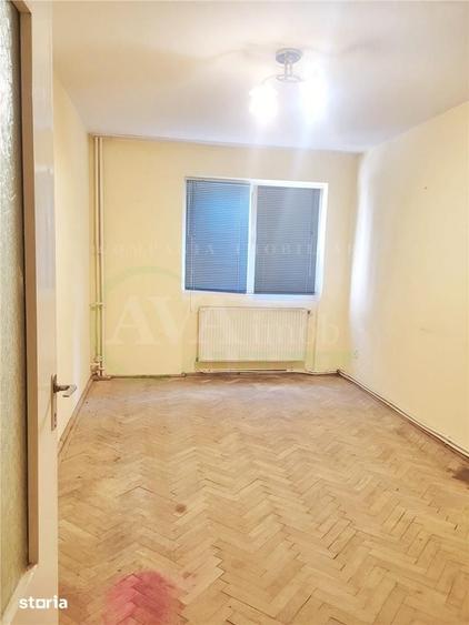Apartament 2 camere semidecomandat, zona Stadionului - 2