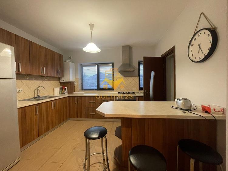 Apartament cu 3 camere semidecomandat, mobilat în Europa