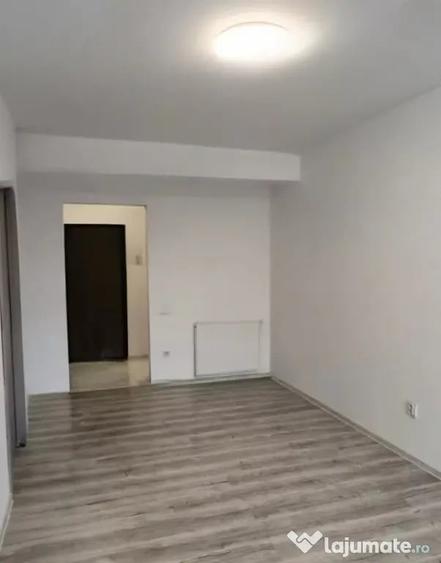 Apartament cu o camera, 38 mp, zona Terra , Floresti - 5