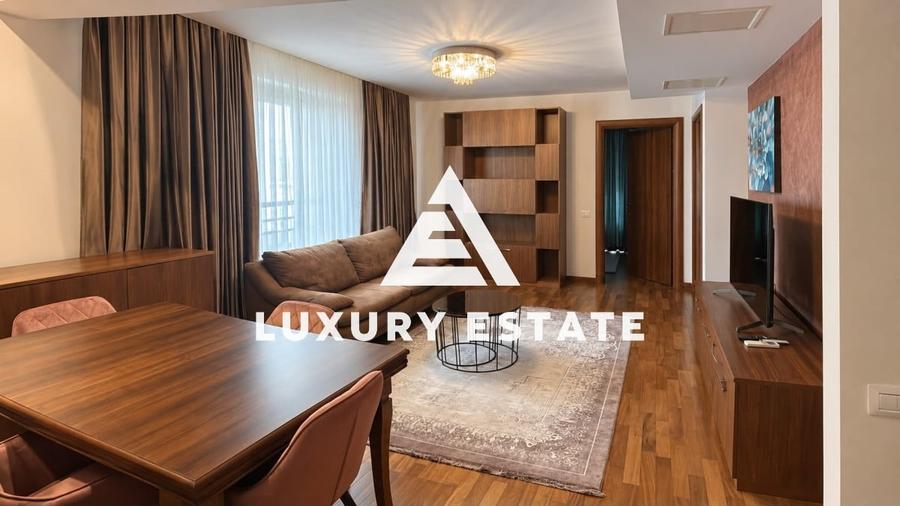 Apartament cu 3 camere semidecomandat în Herăstrău