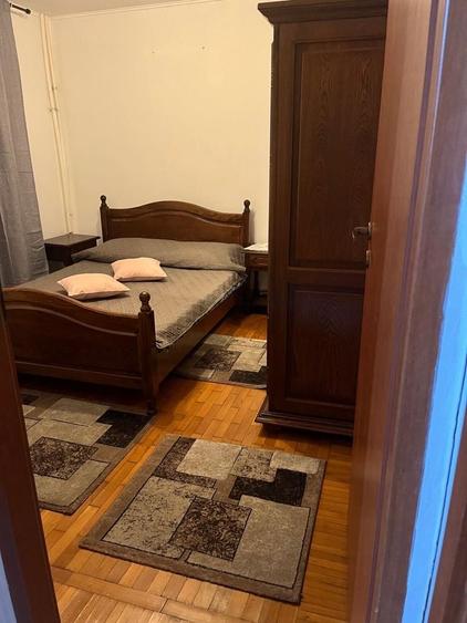 Apartament cu 2 camere semidecomandat în Lacul Tei