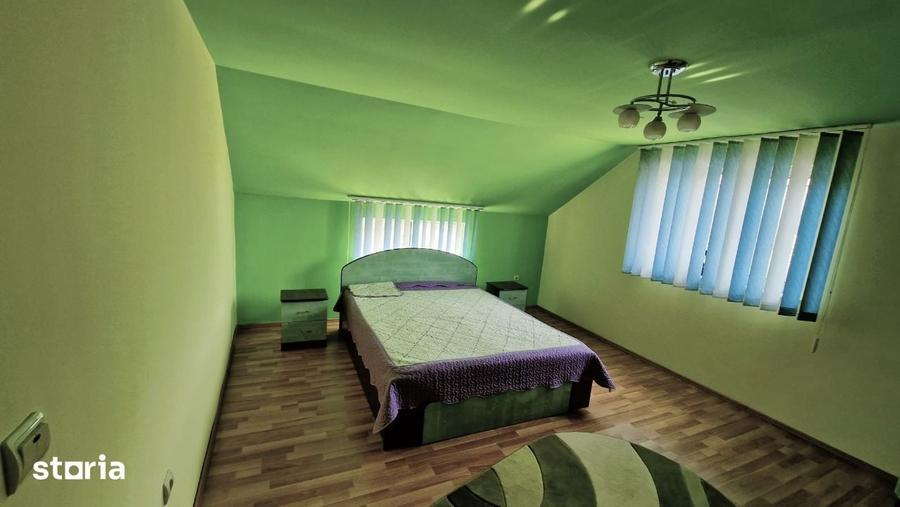 Casă cu 5 camere cu Teren 1500 Mp în Valea Mare