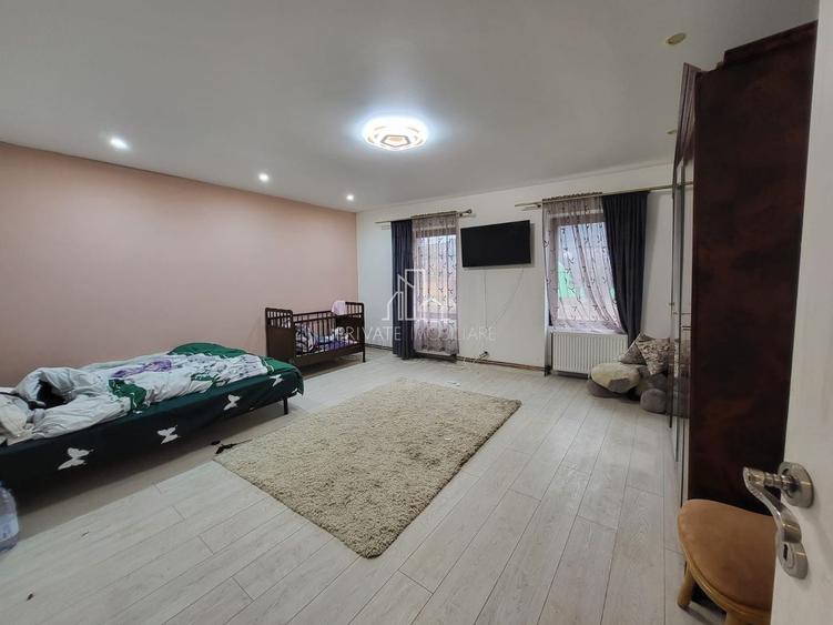 Casă individuală cu 3 camere cu Canalizare în Brădeni