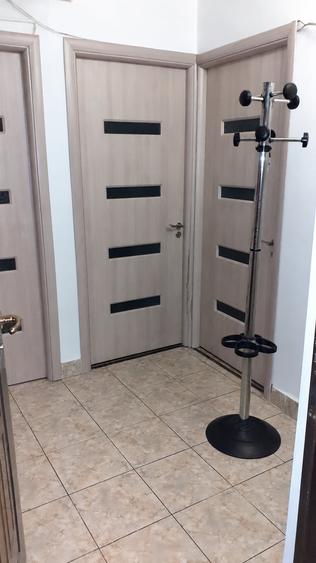 Apartament cu 2 camere decomandat, mobilat în Eroii Revoluției
