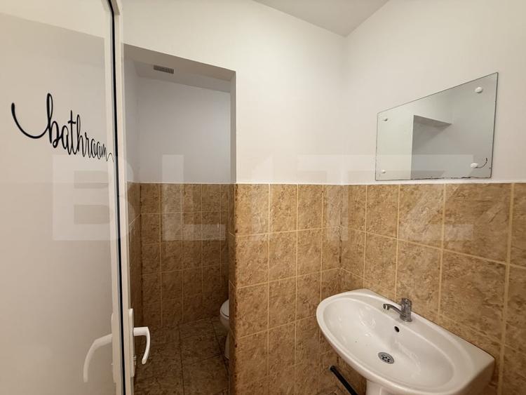 Birou, de 229.69999694824 mp, în Brestei