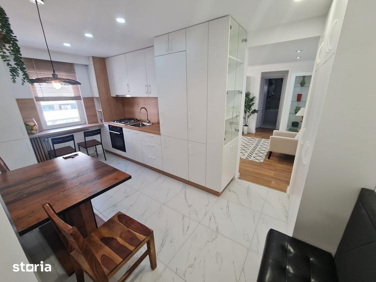 Zona Catedralei-apartament semidecomandat cu 3 camere - 14