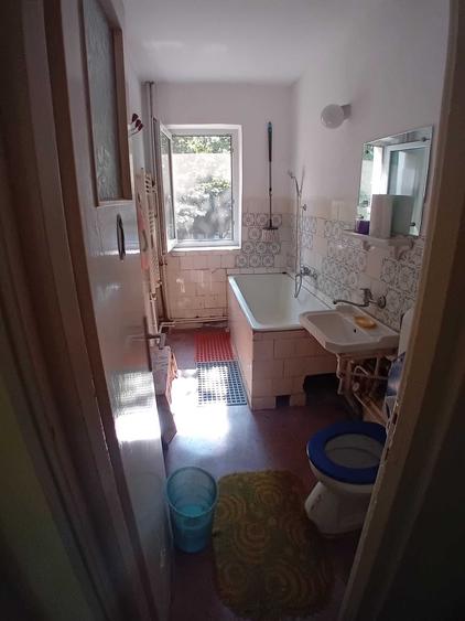Apartament cu 2 camere semidecomandat în Precista
