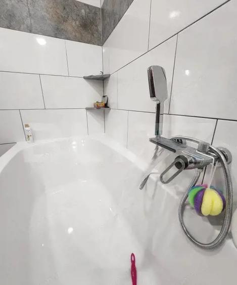 Casă cu 2 camere cu Teren 1000 Mp în Unirii