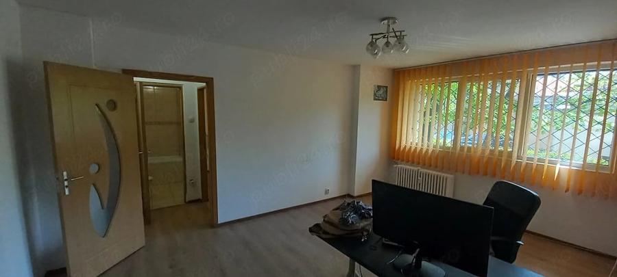 Apartament cu 2 camere semidecomandat în Cantemir