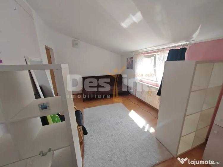 Casă cu 7 camere cu Teren 400 Mp în Nord