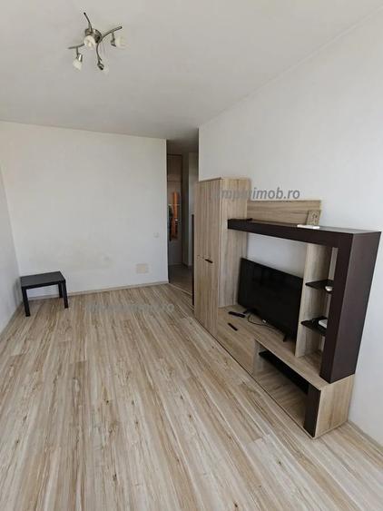 Garsonieră decomandată în Sălăjan