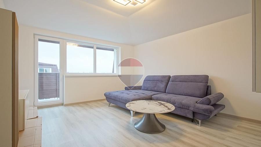 Apartament cu 2 camere decomandat, mobilat în Sânpetru