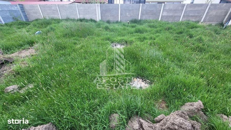Casă cu 3 camere cu Teren 330 Mp în Central