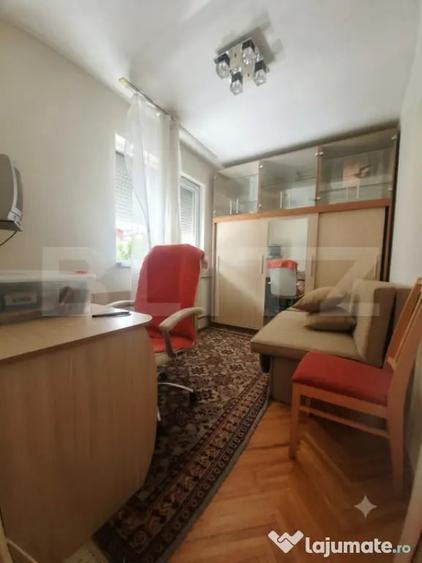 Apartament cu 3 camere semidecomandat în Dacia