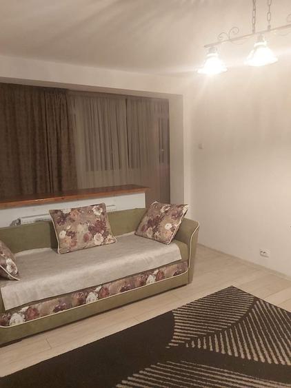 Apartament cu 2 camere semidecomandat în Sârbi