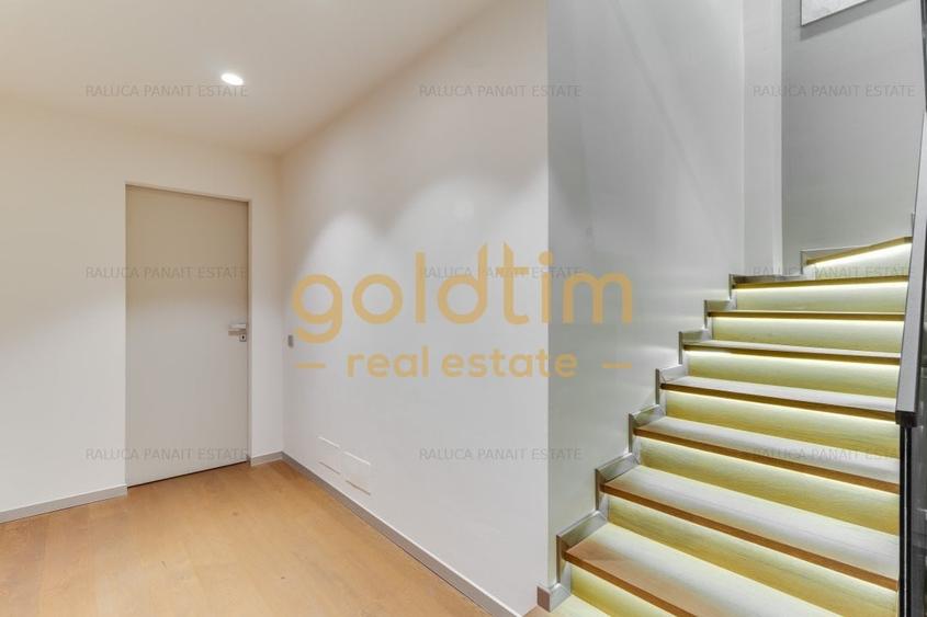 Apartament cu 4 camere nedecomandat, mobilat în Iancu Nicolae