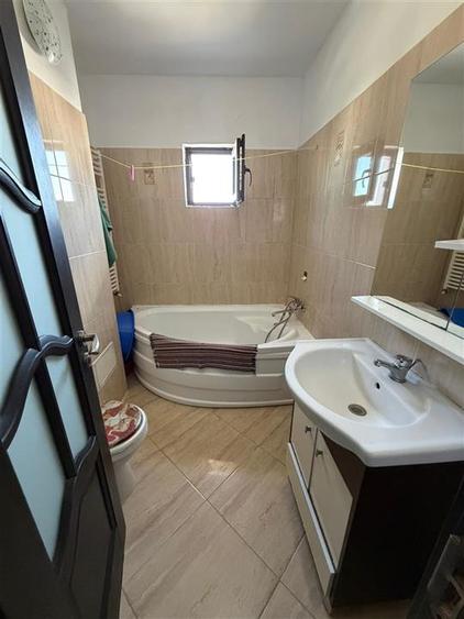 Apartament 2 camere, zona Piata Moldovei, etaj 5 - 8