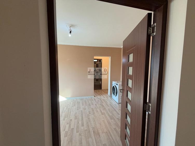 Apartament cu 2 camere semidecomandat în Sud