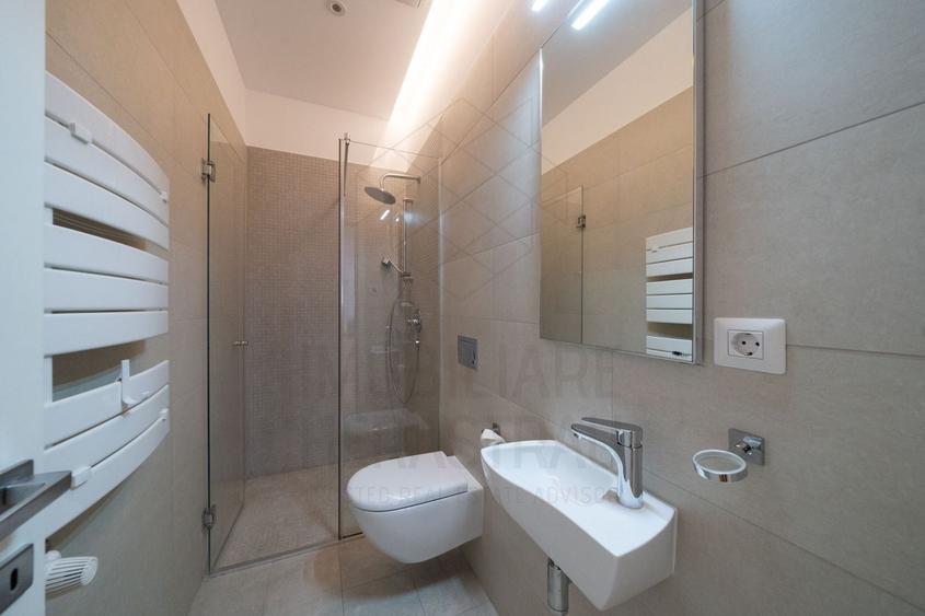 Apartament cu 3 camere decomandat în Herăstrău