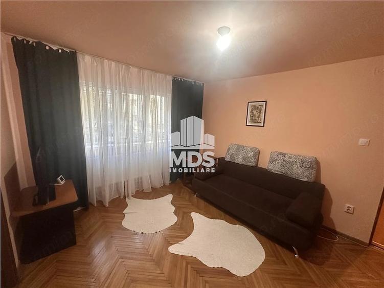 Apartament cu 2 camere nedecomandat în Girocului