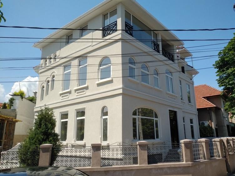 Birou, de 185 mp, în Ultracentral