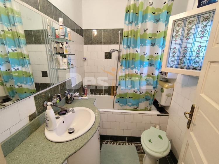 Casă individuală cu 3 camere cu Canalizare în Ogretin