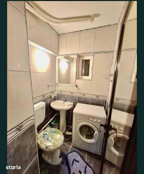 Apartament cu 4 camere decomandat, mobilat în Central