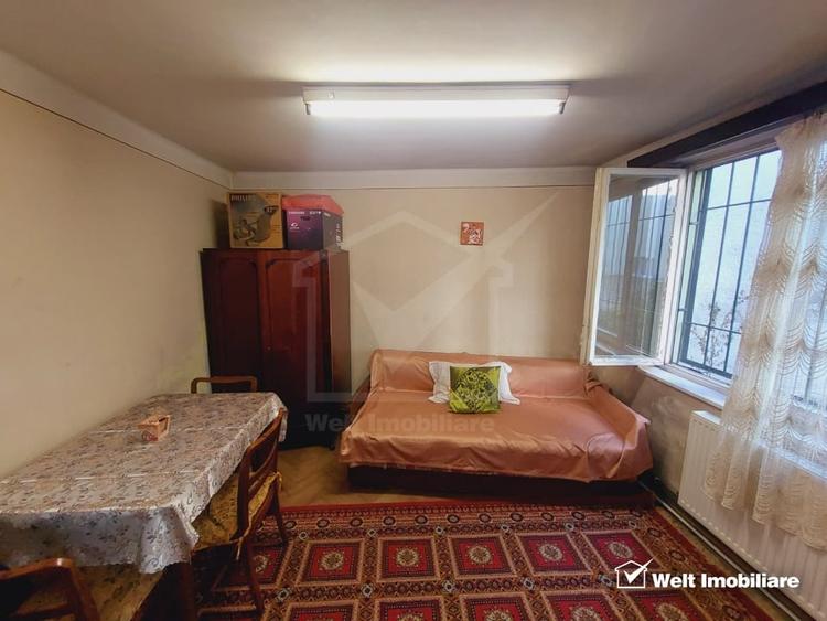 Apartament cu 2 camere semidecomandat, mobilat în Central
