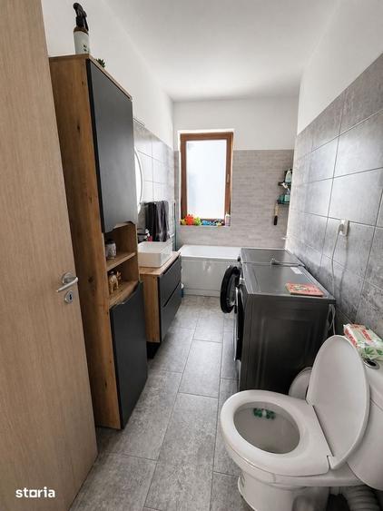 Apartament cu 2 camere, mobilat în Dumbrăvița