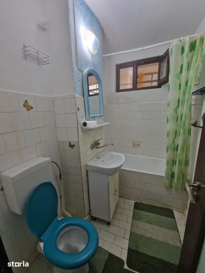 De vanzare apartament cu 2 camere, balcon,etajul 1, Pret ; 52000e - 6