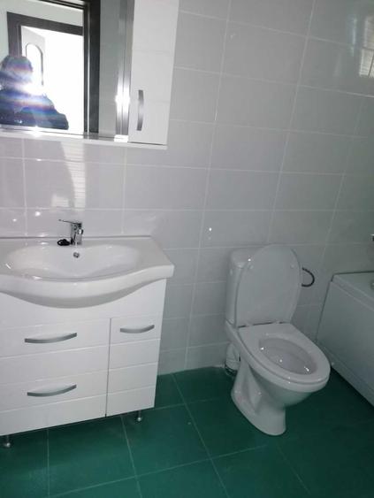 Casă cu 4 camere în Bâcu