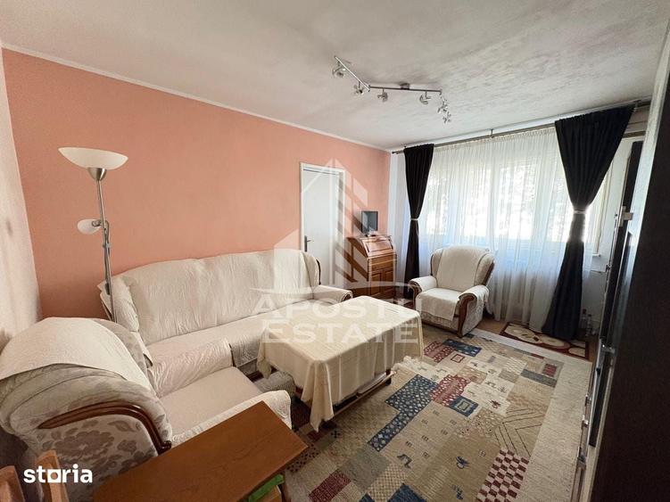 Apartament cu 3 camere în Circumvalațiunii