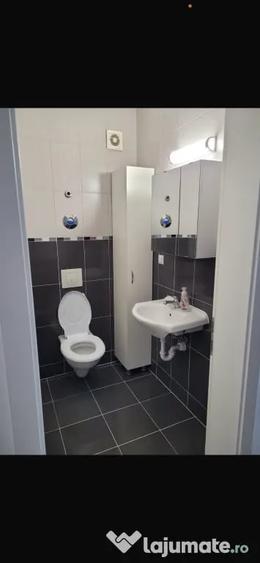 Garsonieră decomandată în Avantgarden