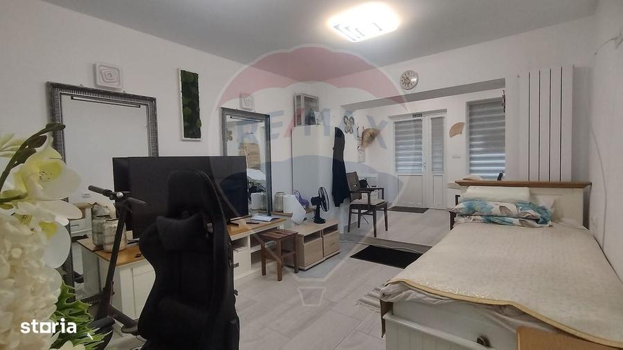 Spațiu comercial, de 30 mp, în Central
