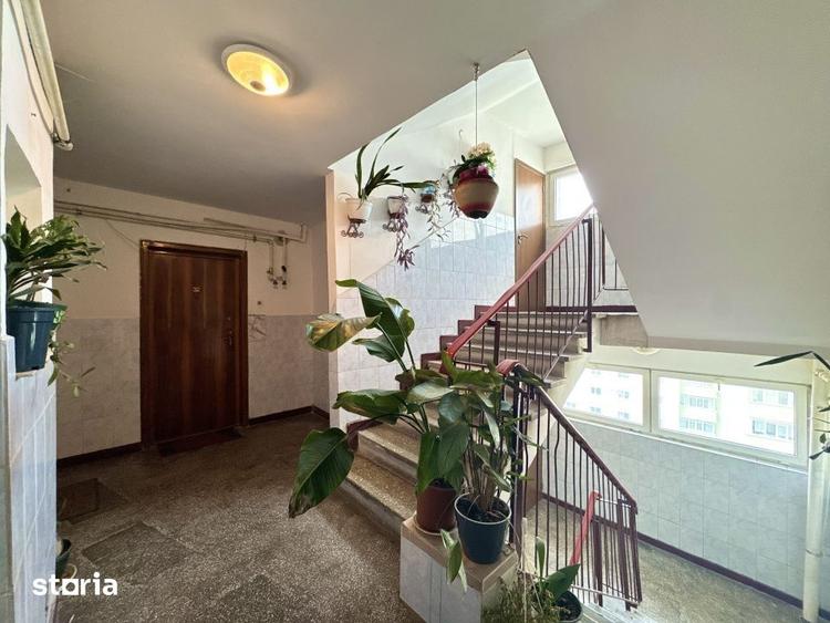 Apartament cu 2 camere semidecomandat, mobilat în Colentina