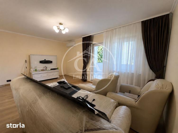 Apartament cu 3 camere decomandat în Salca