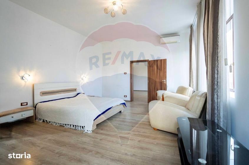 Apartament cu 2 camere de vanzare central pe str. Evreilor Deportati - 1