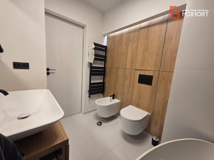 Apartament cu 3 camere, mobilat în Aurel Vlaicu