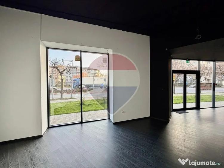 Spațiu comercial, de 270 mp, în Nord