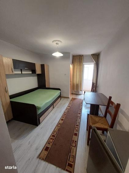 Garsonieră în Baza 3