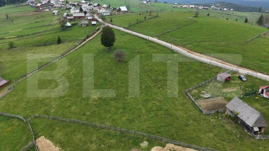 Teren Construcții intravilan de 1500 mp, în Măguri